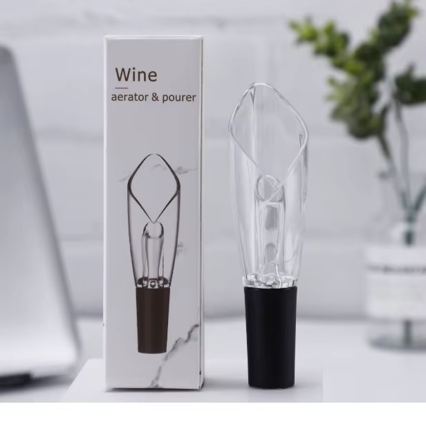 Magiczny dekanter do wina, aer – Wine Aerator Pour recenzja i cena